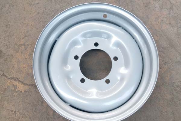 8.25*22.5��܇�Ȧ